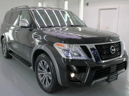 Used 2019 Nissan Armada SL w/ Premium Package image 11