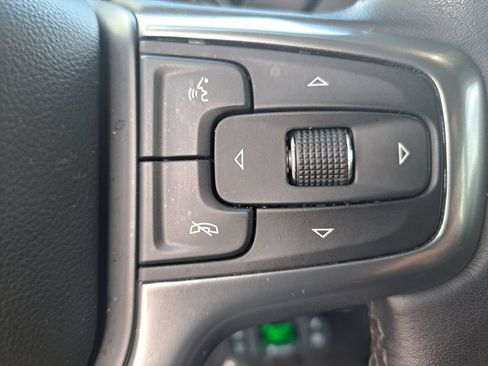 Used 2022 Chevrolet Silverado 1500 LT Trail Boss w/ Bed Protection Package AWD/4WD image 18