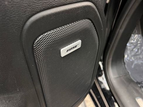 Used 2019 Chevrolet Silverado 1500 High Country image 12