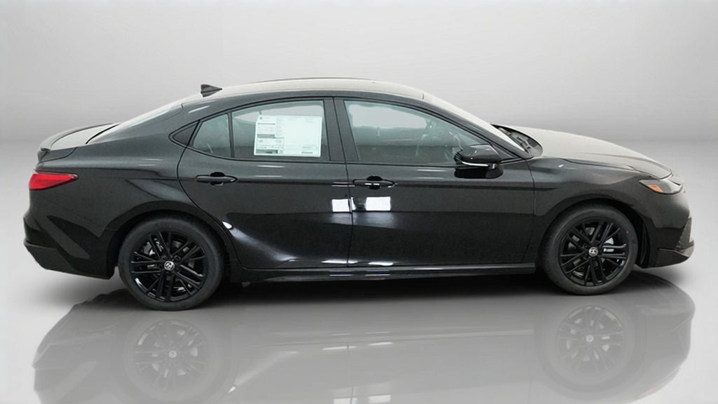 New 2026 Toyota Camry SE FWD image 11