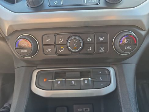 Certified 2023 GMC Acadia SLE w/ LPO, Floor Liner Package FWD image 36