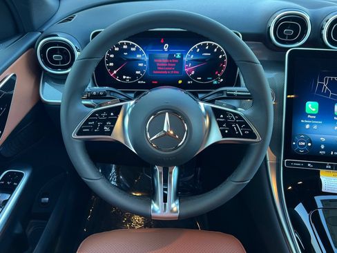 Certified 2026 Mercedes-Benz GLC 300 4MATIC image 17