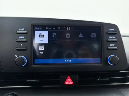 Used 2025 Hyundai Elantra Sport FWD image 19