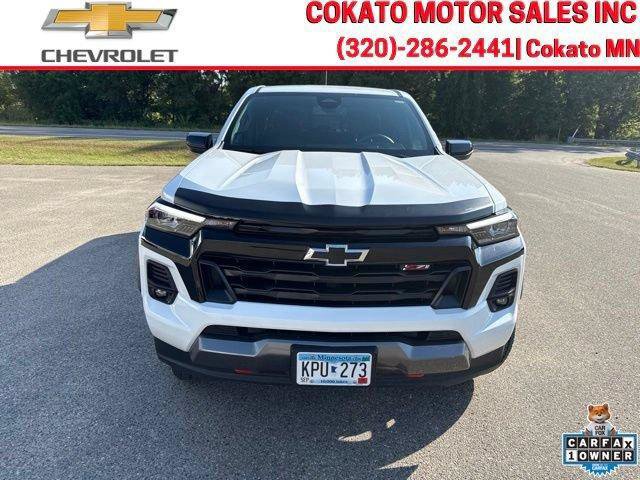 Used 2023 Chevrolet Colorado Z71 w/ Z71 Convenience Package 2 AWD/4WD image 2
