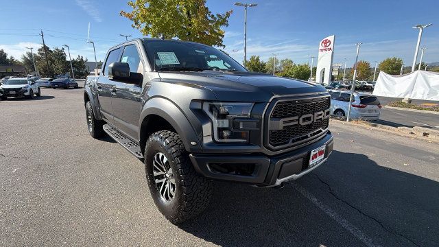 Used 2019 Ford F150 Raptor w/ Equipment Group 802A Luxury AWD/4WD image 2