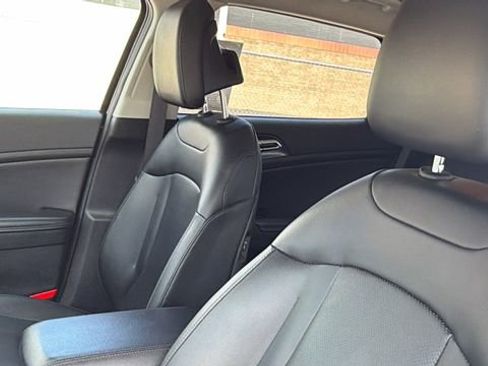 Used 2023 Kia Sportage EX AWD/4WD image 18