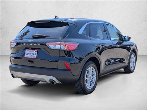 Certified 2022 Ford Escape SE w/ Convenience Package FWD image 5