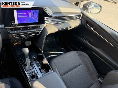 Used 2026 Toyota Camry LE image 22