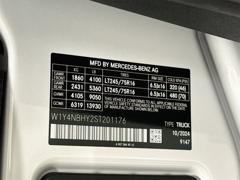 New 2025 Mercedes-Benz Sprinter 2500 image 29