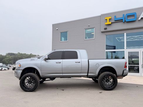 Used 2022 RAM 2500 Laramie AWD/4WD image 11