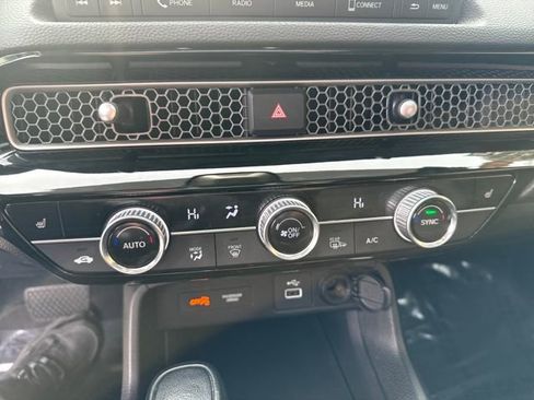 Certified 2024 Honda Civic EX image 15