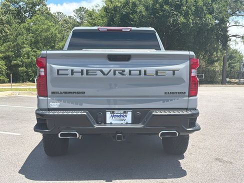 Used 2024 Chevrolet Silverado 1500 Custom Trail Boss AWD/4WD image 11