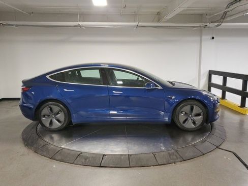 Used 2020 Tesla Model 3 Long Range image 8