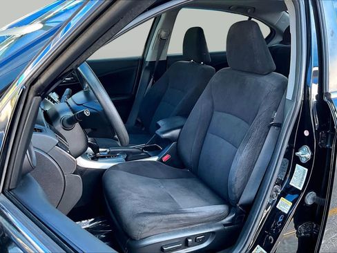 Used 2015 Honda Accord EX image 8