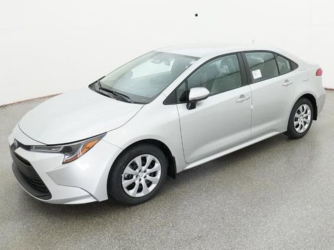 New 2026 Toyota Corolla LE image 7
