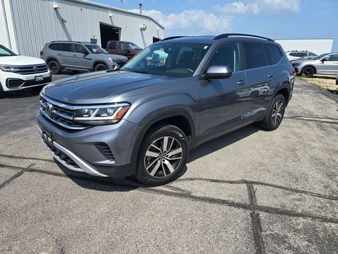 Used 2022 Volkswagen Atlas SE AWD/4WD image 4