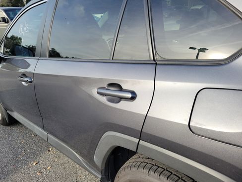 Used 2021 Toyota RAV4 XLE image 24