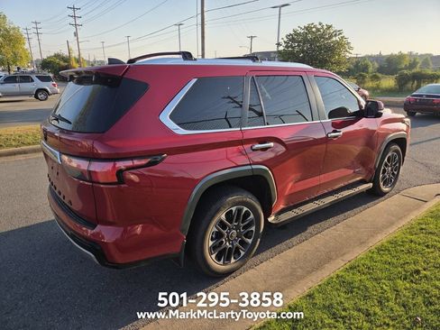 Used 2024 Toyota Sequoia Limited w/ Tow Technology Package RWD image 4