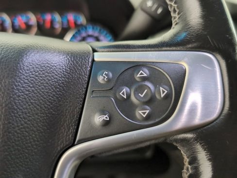 Used 2019 GMC Yukon XL SLT image 17