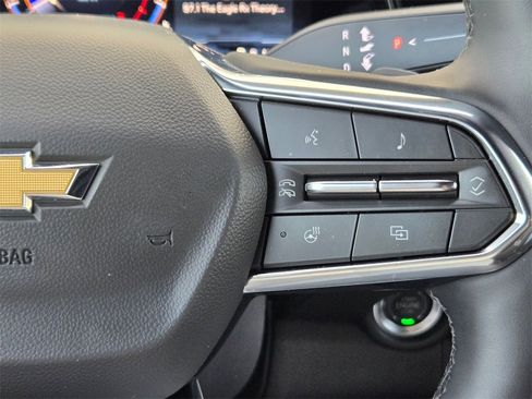 Used 2025 Chevrolet Tahoe High Country image 22