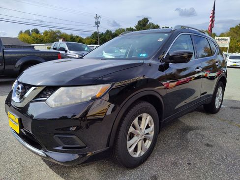 Used 2016 Nissan Rogue SV w/ SV Premium Package image 4
