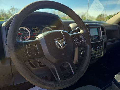 Used 2017 RAM 2500 Tradesman w/ Chrome Appearance Group image 9