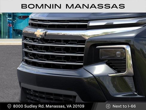 New 2026 Chevrolet Traverse LT w/ Sun and Wheel Package AWD/4WD image 13