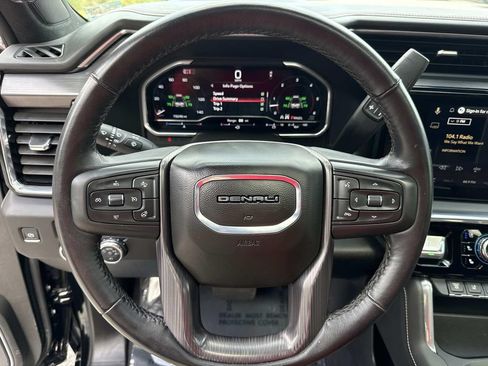 Used 2025 GMC Sierra 2500 Denali Ultimate AWD/4WD image 43
