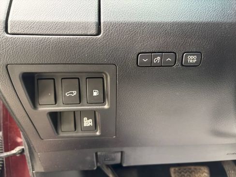 Used 2013 Lexus RX 350 AWD w/ Navigation Pkg image 28