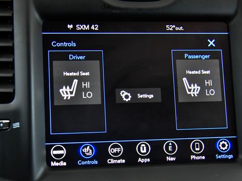 Used 2023 Chrysler 300 S image 24