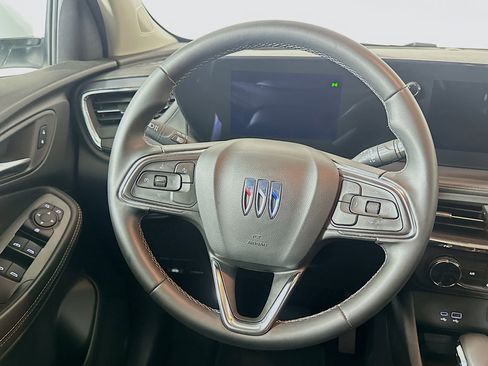 Used 2025 Buick Encore GX Preferred image 17