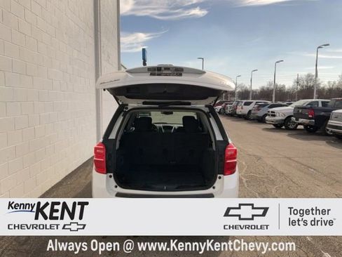 Used 2017 Chevrolet Equinox LS image 7