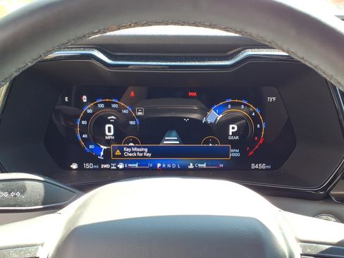 Used 2025 Chevrolet Colorado ZR2 w/ Technology Package AWD/4WD image 20