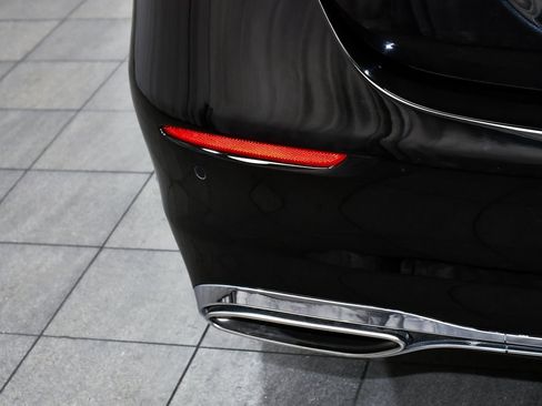 Used 2022 Mercedes-Benz S 500 4MATIC image 95