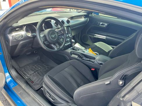 Used 2020 Ford Mustang Coupe w/ Equipment Group 101A RWD image 20