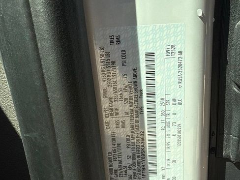 Used 2025 Ford Transit 250 Low Roof w/ Exterior Upgrade Package RWD image 37