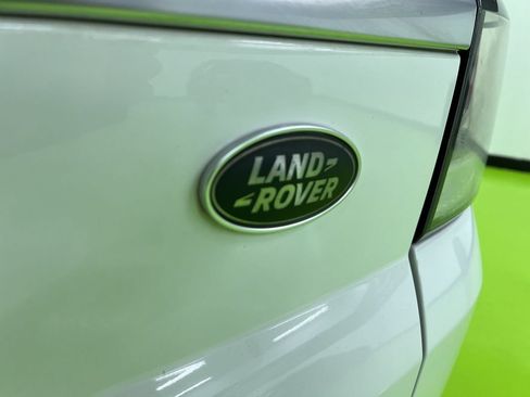 Used 2016 Land Rover Range Rover Sport SE AWD/4WD image 14
