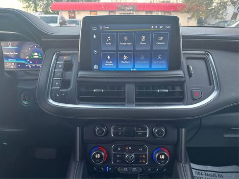 Used 2023 Chevrolet Suburban Premier RWD image 28