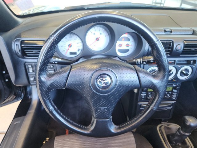 Used 2000 Toyota MR2 RWD image 23