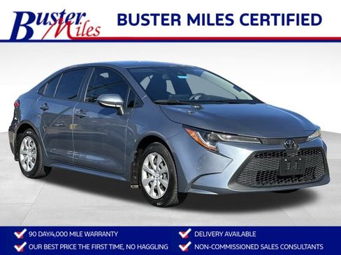 Used 2022 Toyota Corolla LE image 1