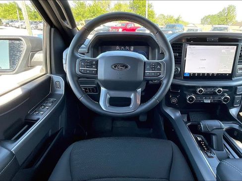 Used 2025 Ford F150 XLT w/ Equipment Group 302A MID AWD/4WD image 7