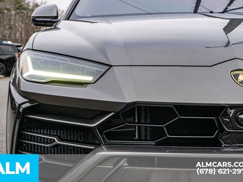 Used 2021 Lamborghini Urus image 12