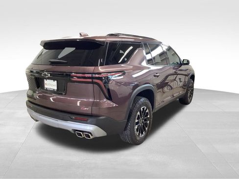 Used 2024 Chevrolet Traverse Z71 AWD/4WD image 18