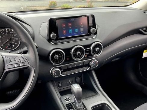 New 2025 Nissan Sentra S image 8