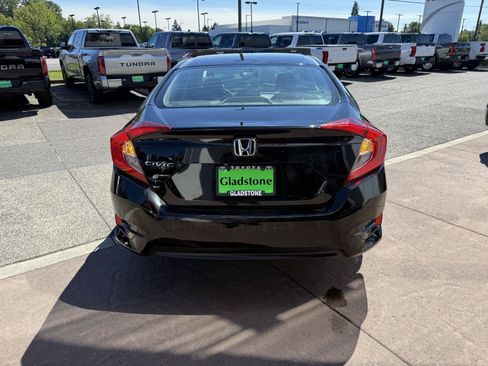Used 2016 Honda Civic EX image 5