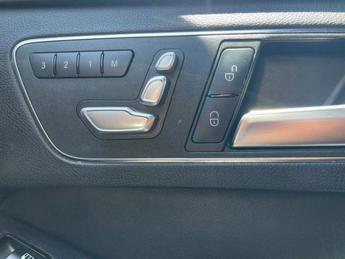 Used 2014 Mercedes-Benz E 350 Sedan image 29
