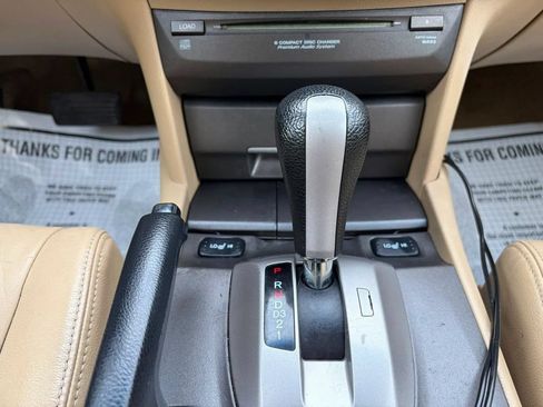 Used 2011 Honda Accord EX-L image 17