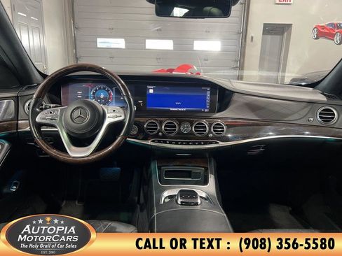 Used 2019 Mercedes-Benz S 560 S 560 4MATIC w/ Premium Package image 24