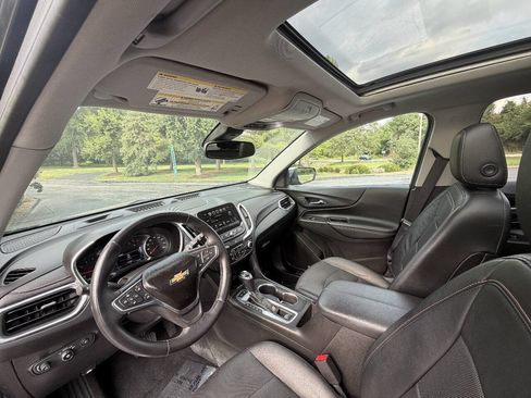 Used 2018 Chevrolet Equinox Premier AWD/4WD image 4