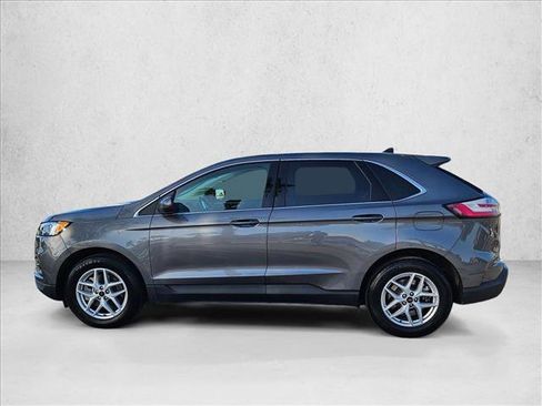 Used 2024 Ford Edge SEL AWD/4WD image 9